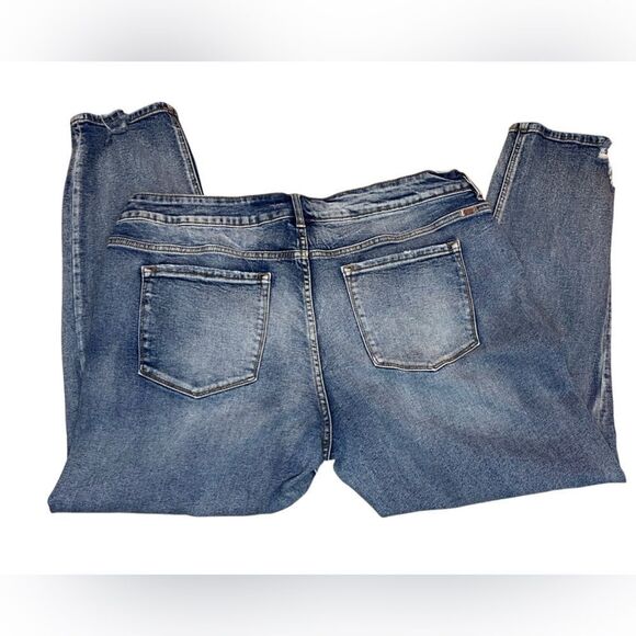 KanCan Vintage Medium Tint Boyfriend Jean Plus Size Women size 22 - Picture 4 of 6
